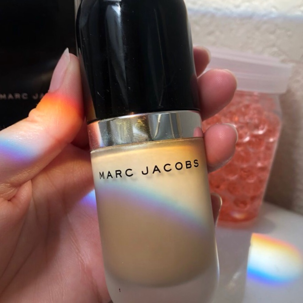 Marc Jacobs Foundation in BEIGE